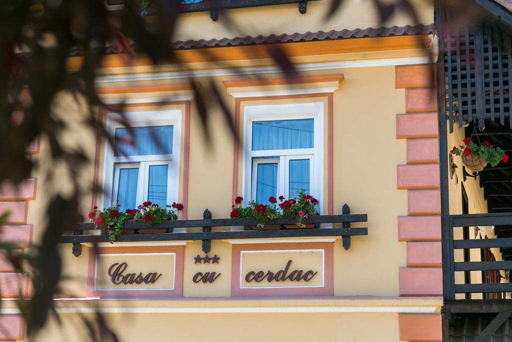 מלון סיגישוארה Casa Cu Cerdac מראה חיצוני תמונה
